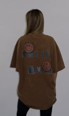 Tricou oversize maro Cera cu imprimeu grafic smiley