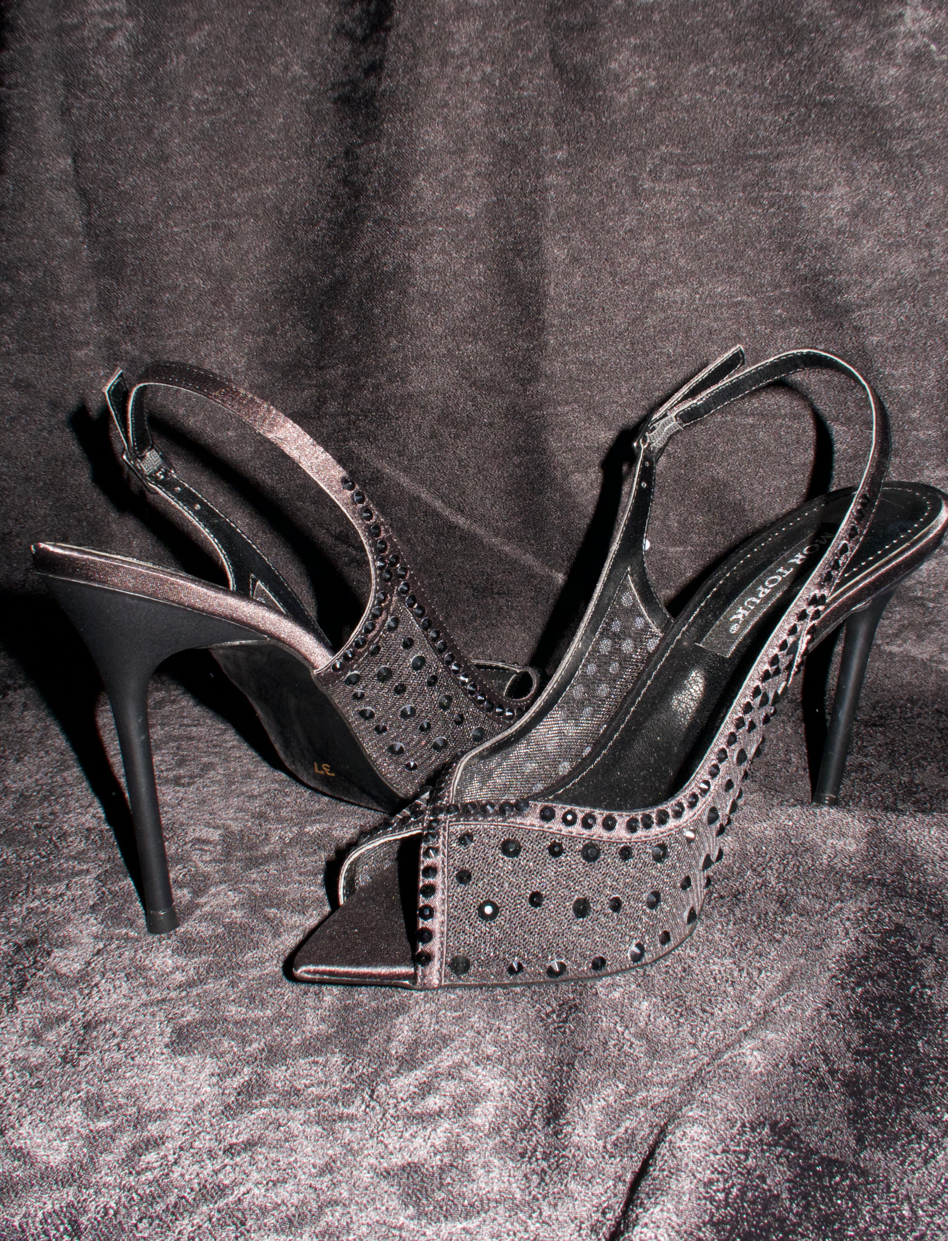 Nexia black